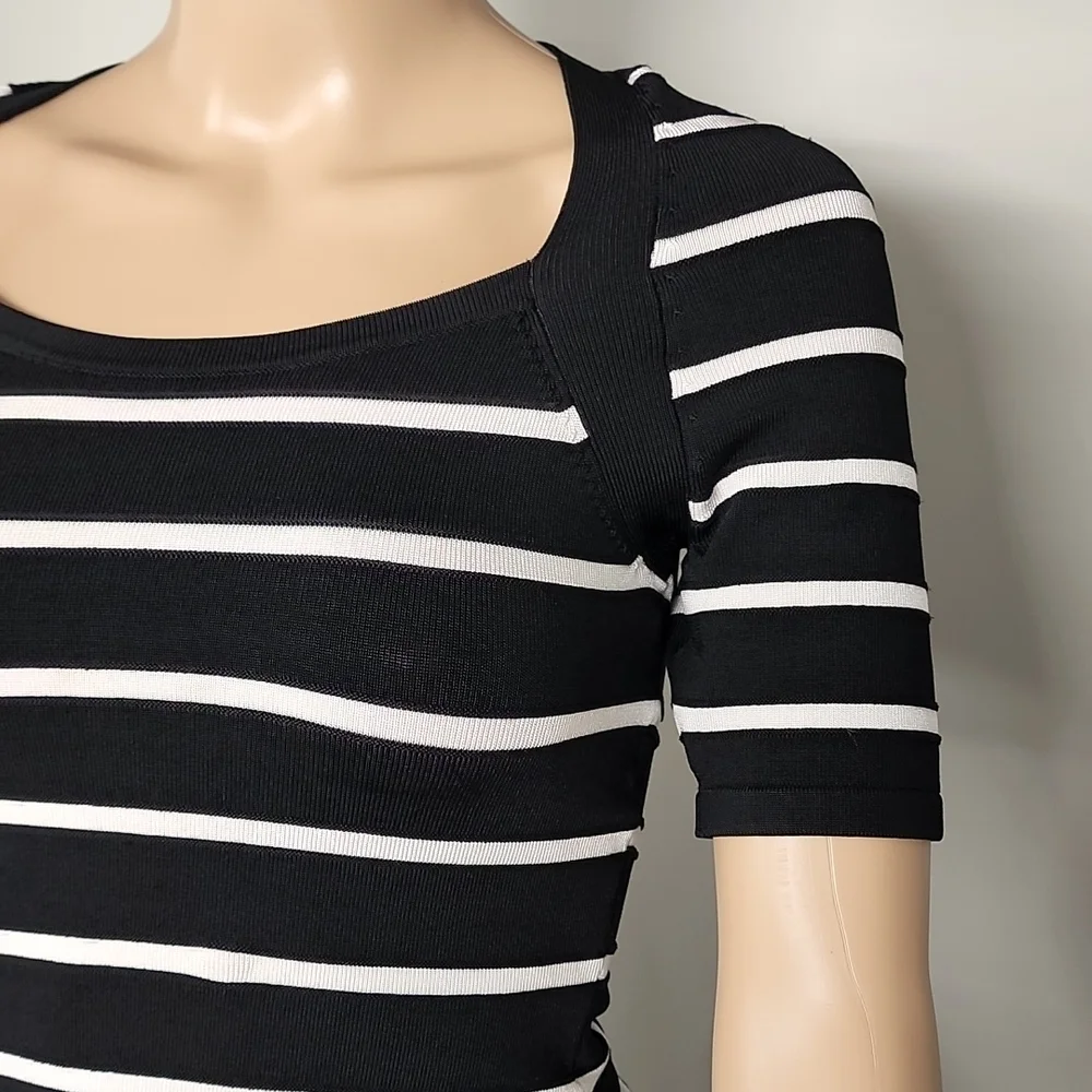 White House Black Market tops - Picture 2 of 8